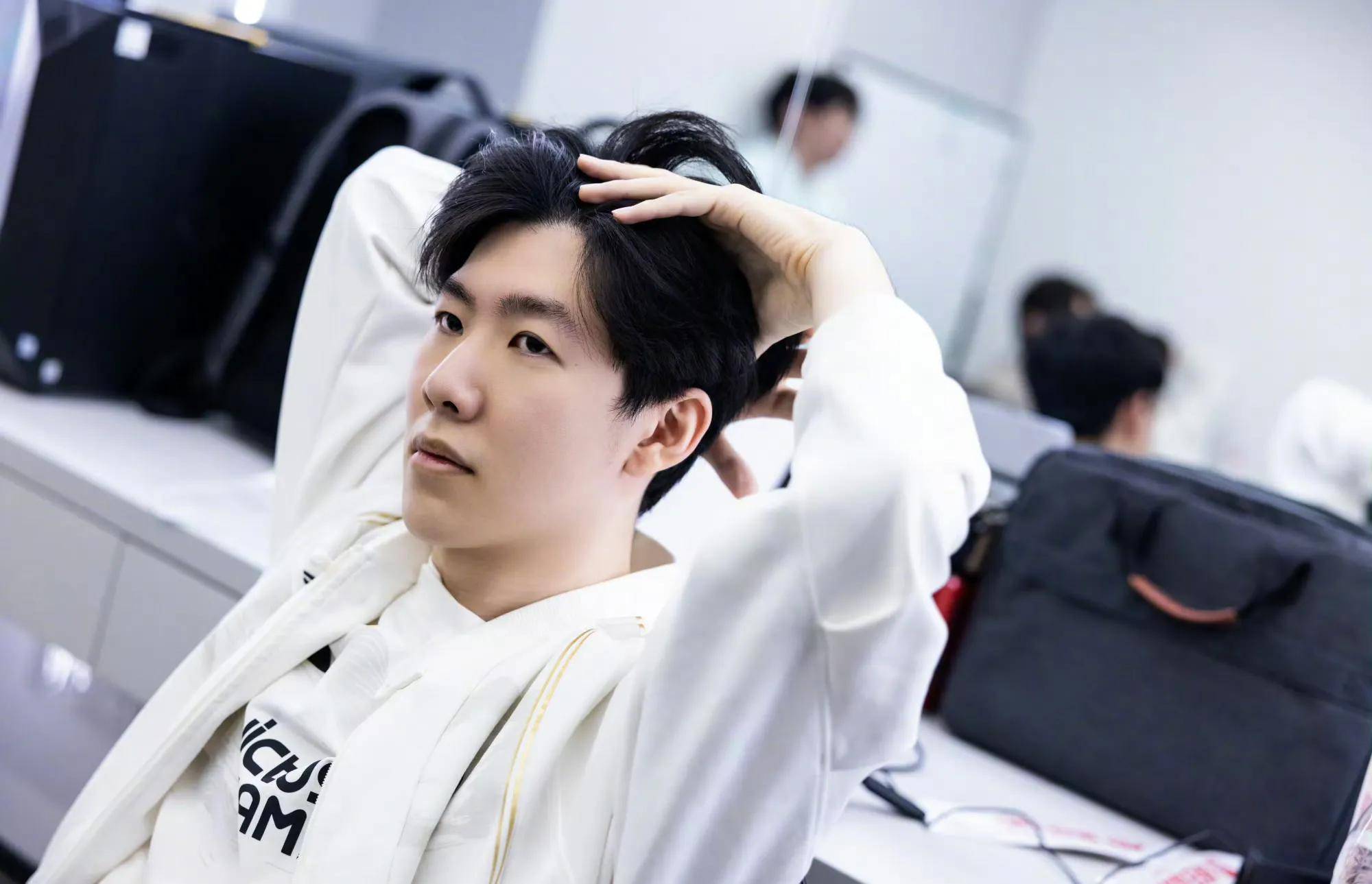 另一场焦点 另一场焦点