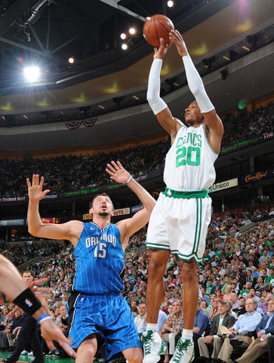 并分析其在 并分析其在