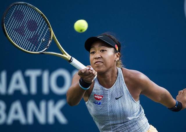 万提出了一 万提出了一