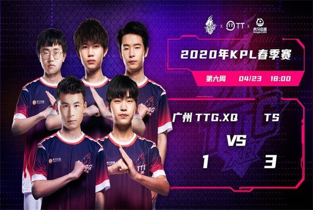 开门红!石宇奇2-0击败拉克什亚 晋级男单32强