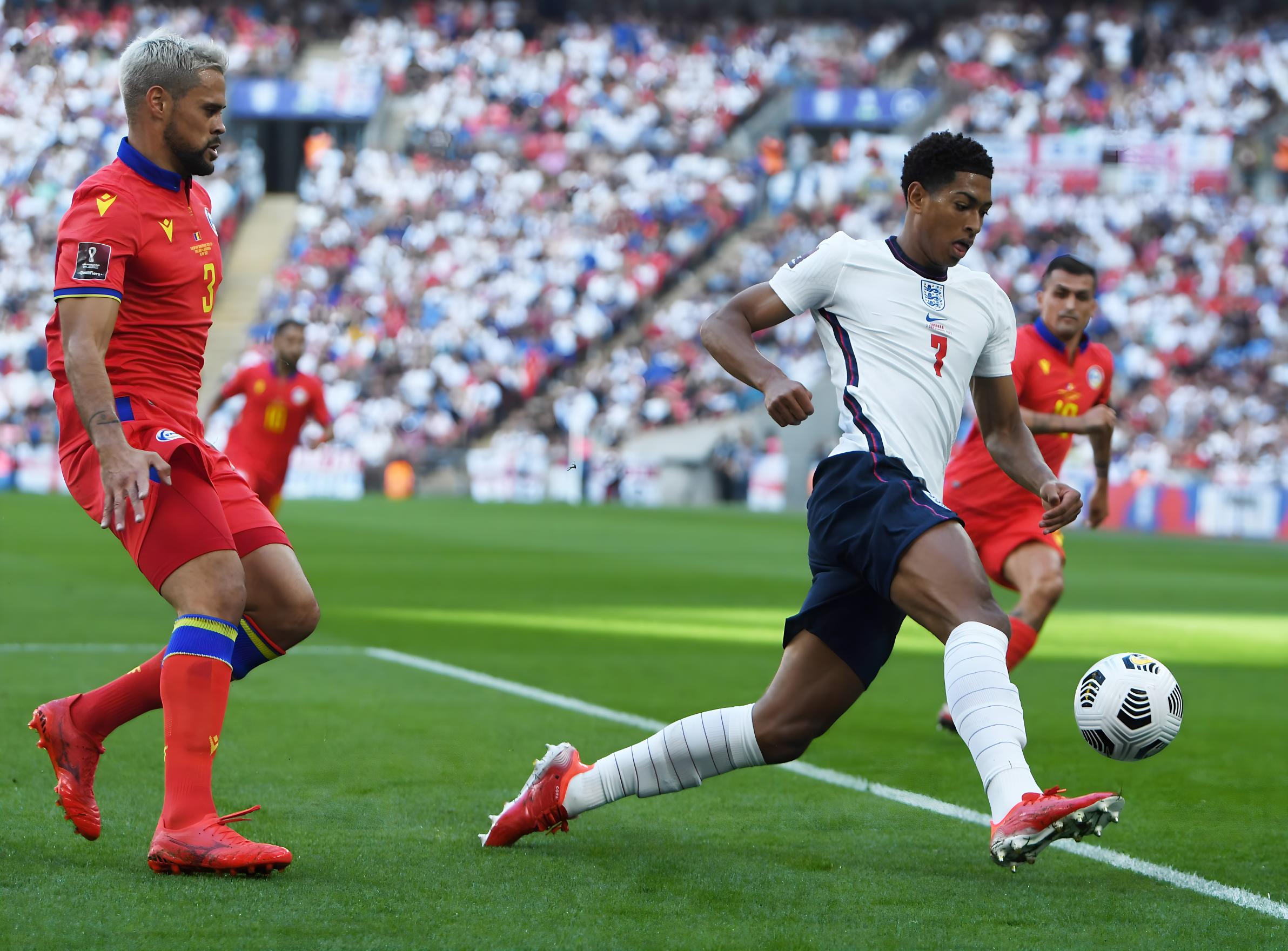 赛中展现出 赛中展现出