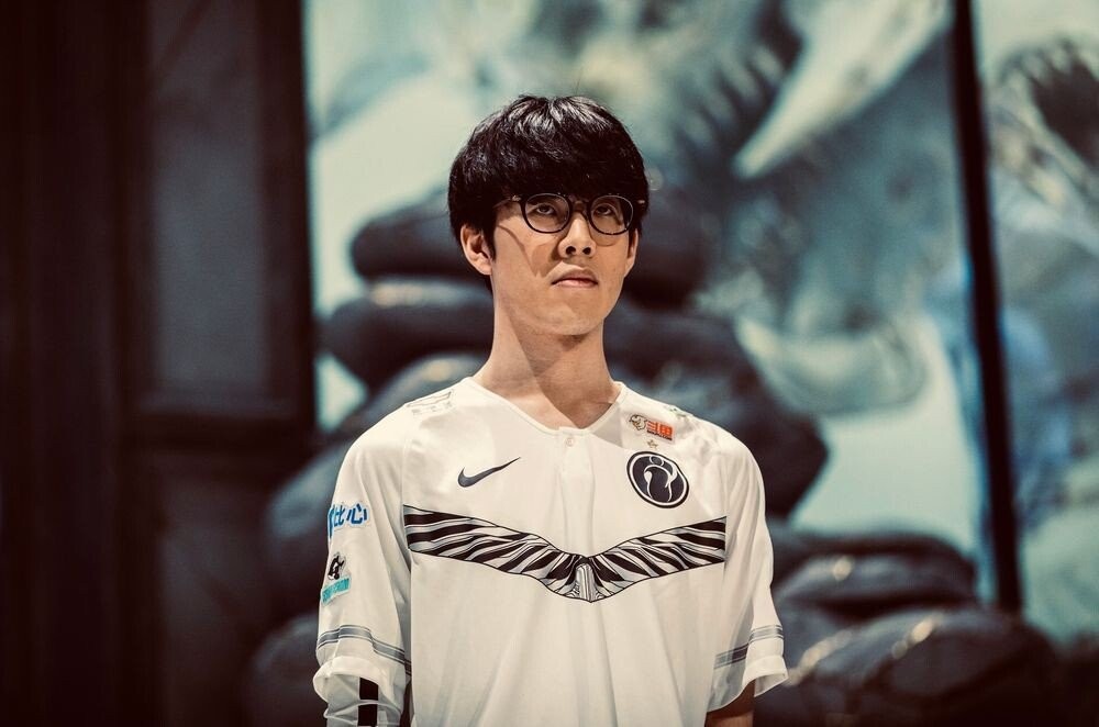 但仍有几个 但仍有几个