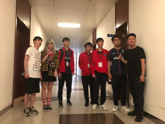 德后撤